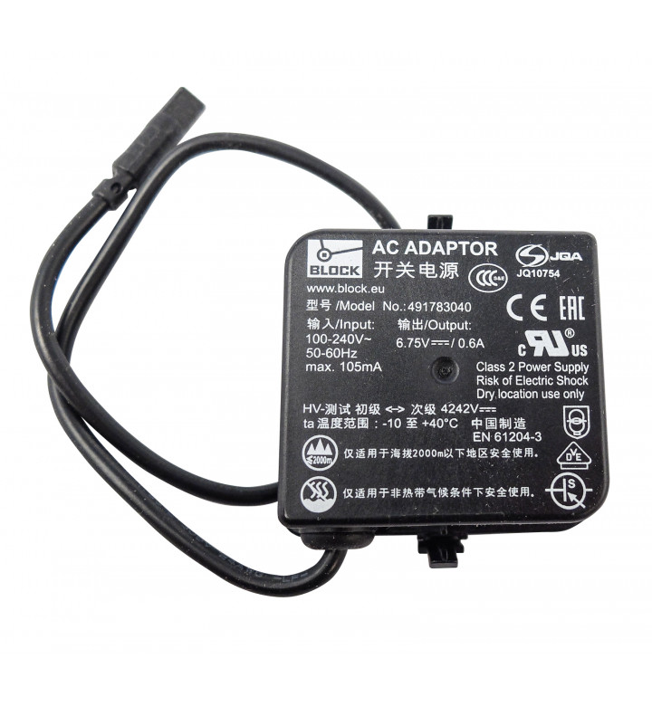 Адаптор Universal 6.75V, 4W, 0.6A